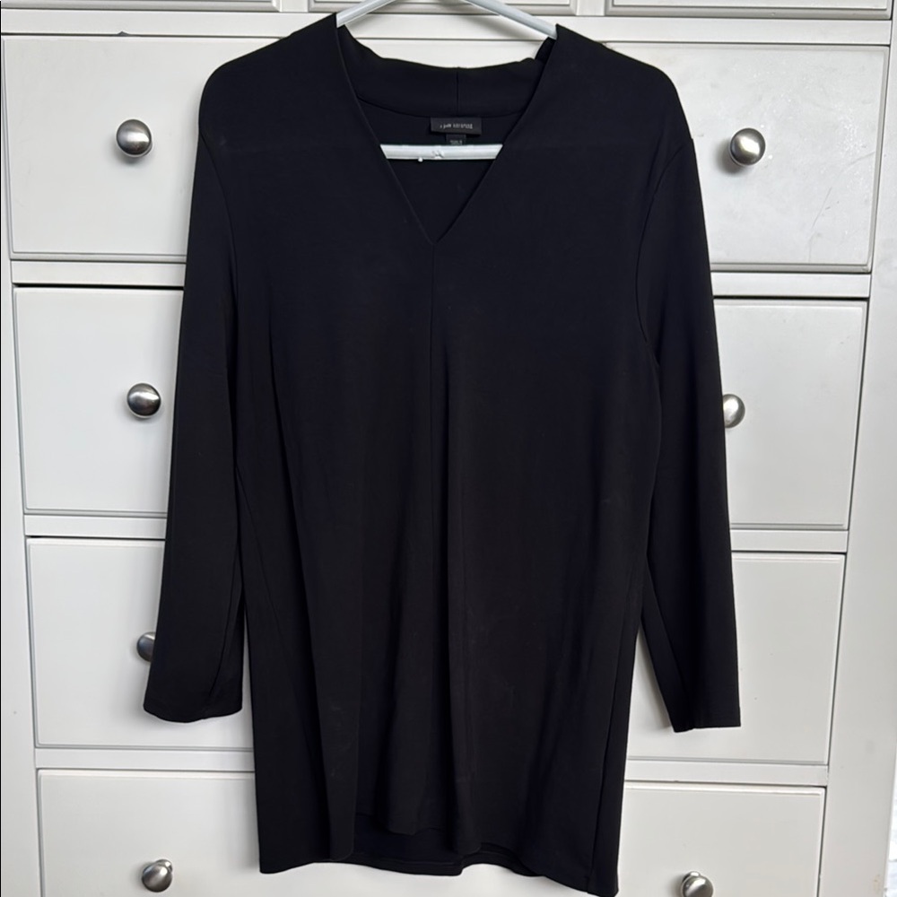 J. Jill Wearever V-neck Top Medium